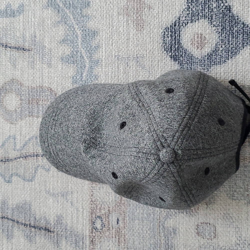 Lululemon Baseball Cap Baller Hat Heathered Gray Knit O/S - Picture 10 of 10